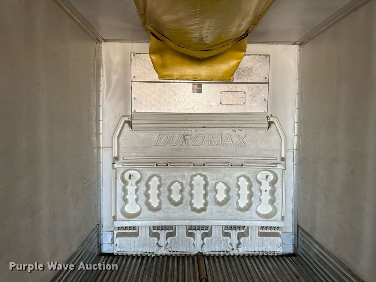 image for item ER8151 2012 Utility VS2RA refrigerated van trailer