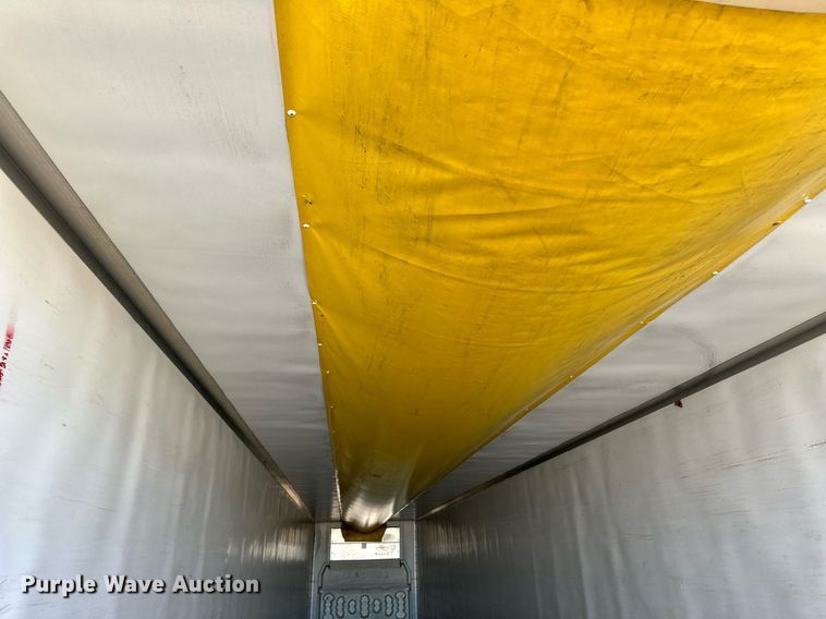 image for item ER8151 2012 Utility VS2RA refrigerated van trailer