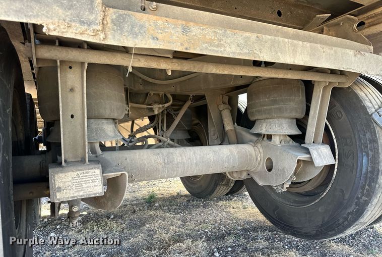 image for item ER8151 2012 Utility VS2RA refrigerated van trailer