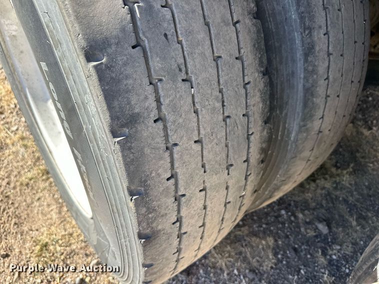 image for item ER8151 2012 Utility VS2RA refrigerated van trailer