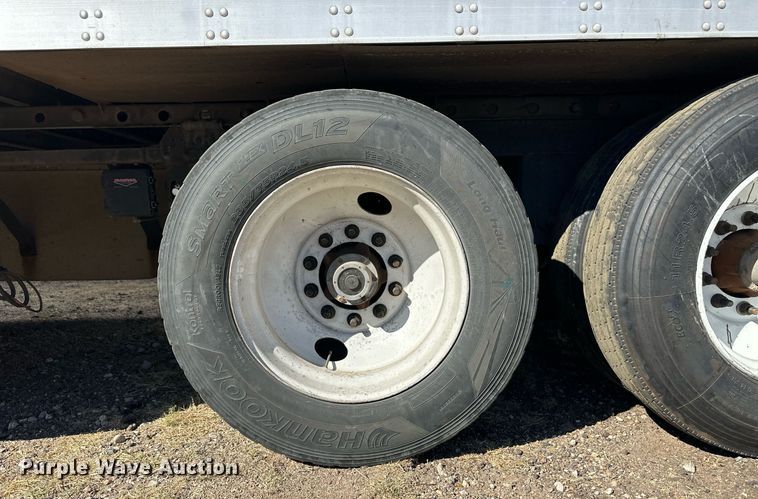 image for item ER8151 2012 Utility VS2RA refrigerated van trailer