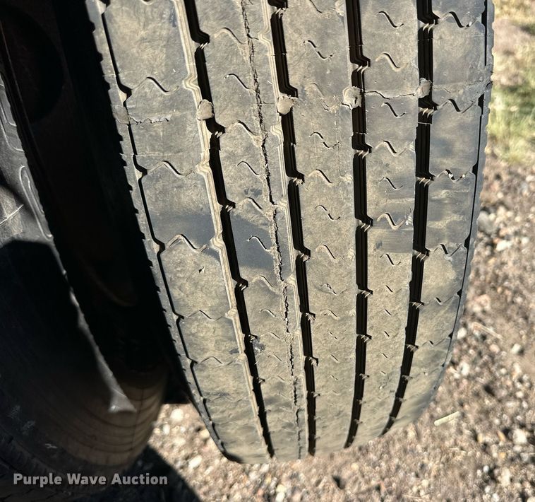 image for item ER8151 2012 Utility VS2RA refrigerated van trailer