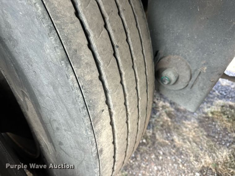 image for item ER8151 2012 Utility VS2RA refrigerated van trailer