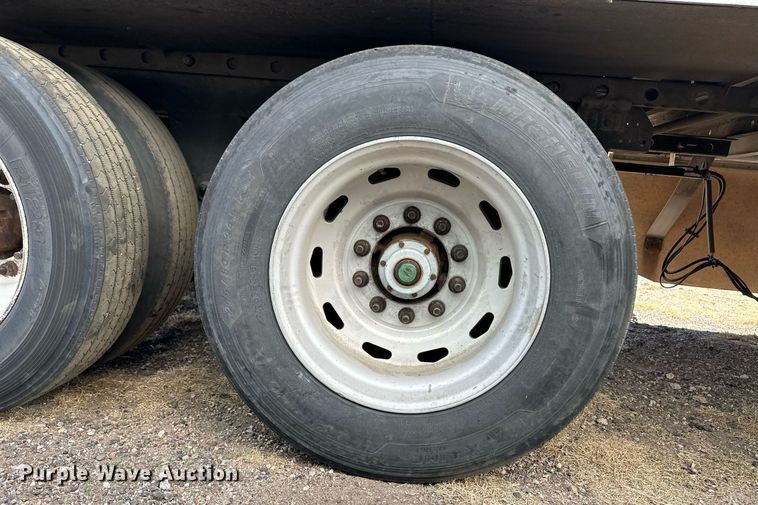 image for item ER8151 2012 Utility VS2RA refrigerated van trailer