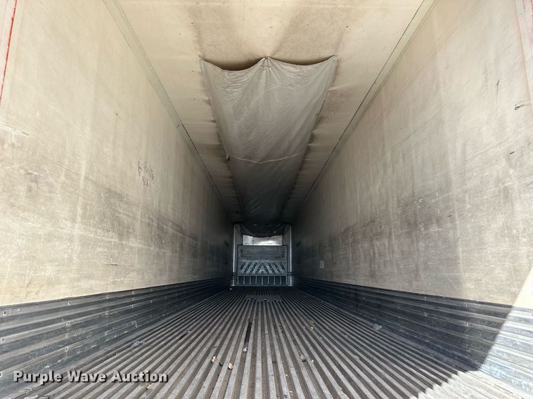 image for item ER8152 2002 Great Dane 7811T7-1A-53 refrigerated van trailer