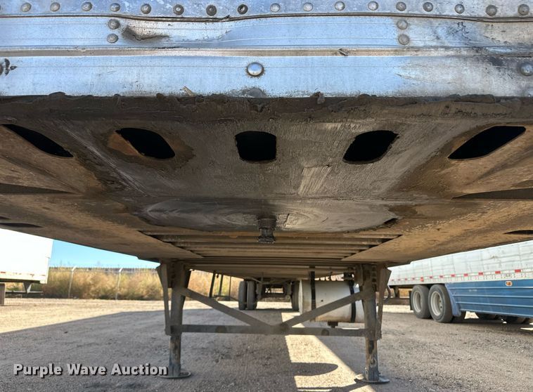 image for item ER8152 2002 Great Dane 7811T7-1A-53 refrigerated van trailer