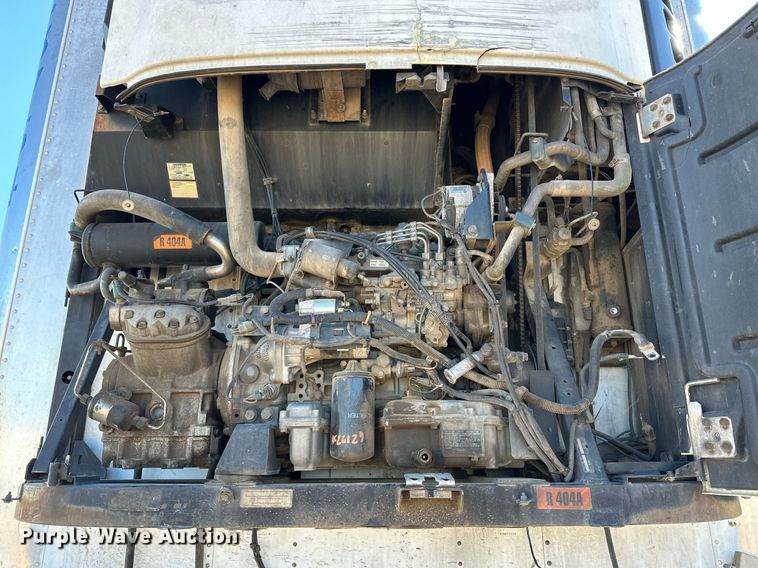 image for item ER8152 2002 Great Dane 7811T7-1A-53 refrigerated van trailer