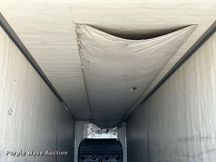 image for item ER8154 2005 Utility VS2RA refrigerated van trailer