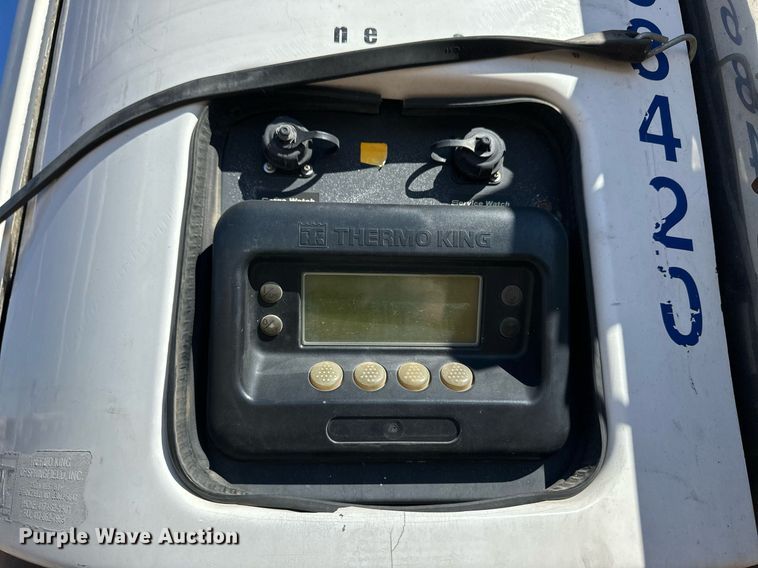 image for item ER8154 2005 Utility VS2RA refrigerated van trailer