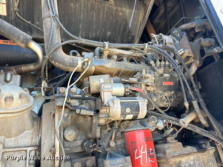 image for item ER8154 2005 Utility VS2RA refrigerated van trailer