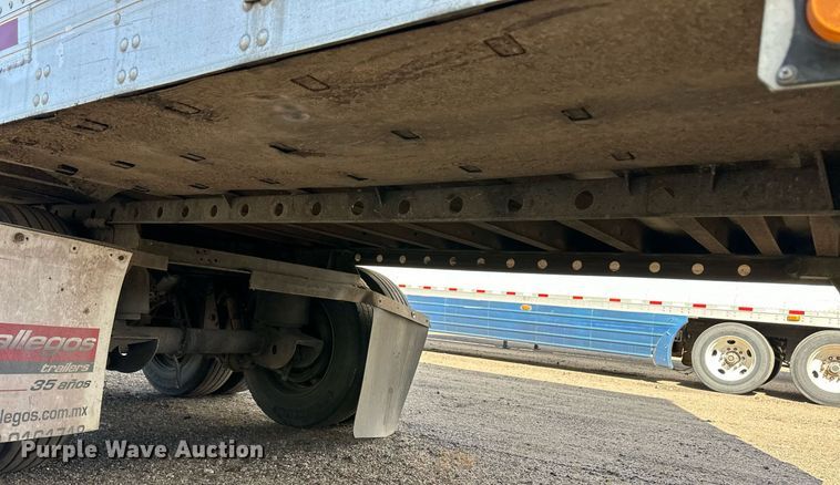 image for item ER8154 2005 Utility VS2RA refrigerated van trailer