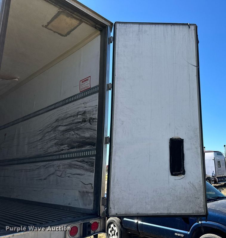 image for item ER8158 2013 Wabash RFALHSA refrigerated van trailer