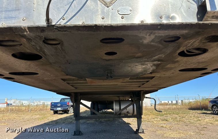 image for item ER8158 2013 Wabash RFALHSA refrigerated van trailer