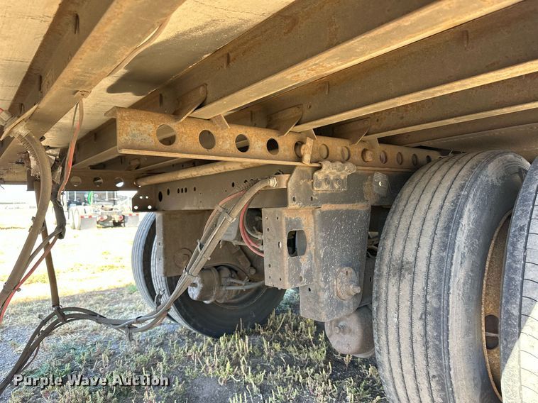 image for item ER8158 2013 Wabash RFALHSA refrigerated van trailer