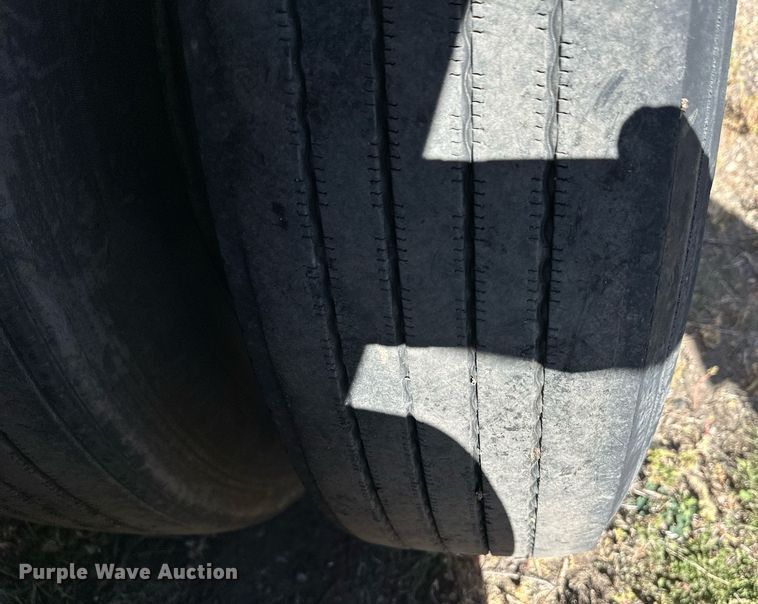 image for item ER8158 2013 Wabash RFALHSA refrigerated van trailer