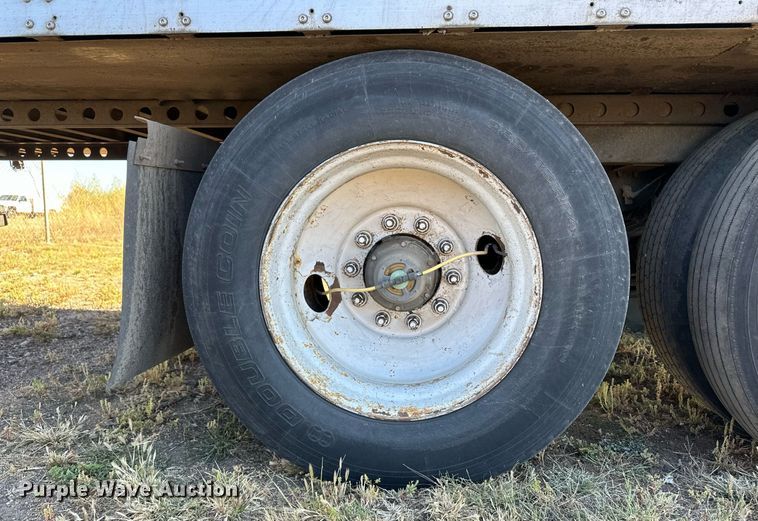 image for item ER8158 2013 Wabash RFALHSA refrigerated van trailer