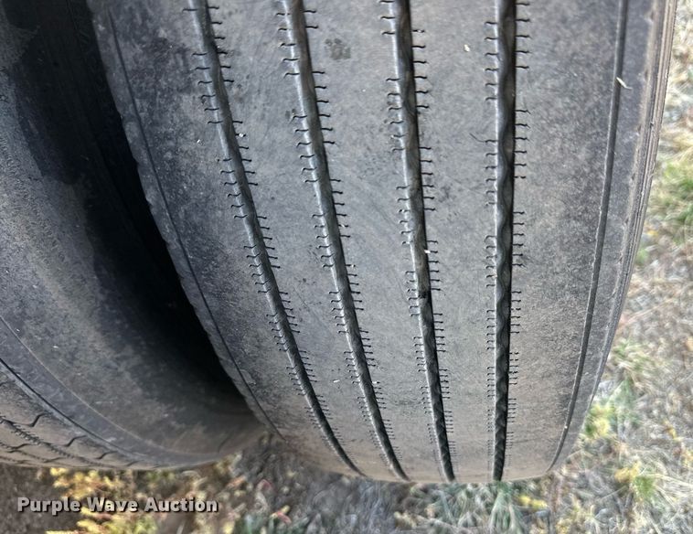 image for item ER8158 2013 Wabash RFALHSA refrigerated van trailer