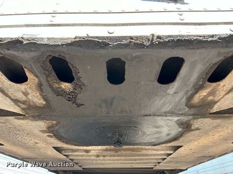 image for item ER8159 2004 Great Dane 7811TZ-1A refrigerated van trailer