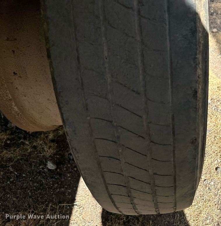 image for item ER8159 2004 Great Dane 7811TZ-1A refrigerated van trailer