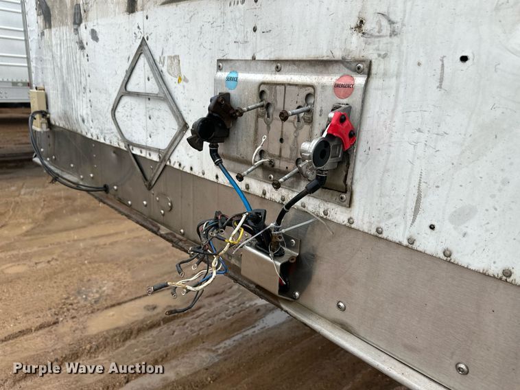 image for item ER8226 2013 Wabash Rfalhsa refrigerated van trailer