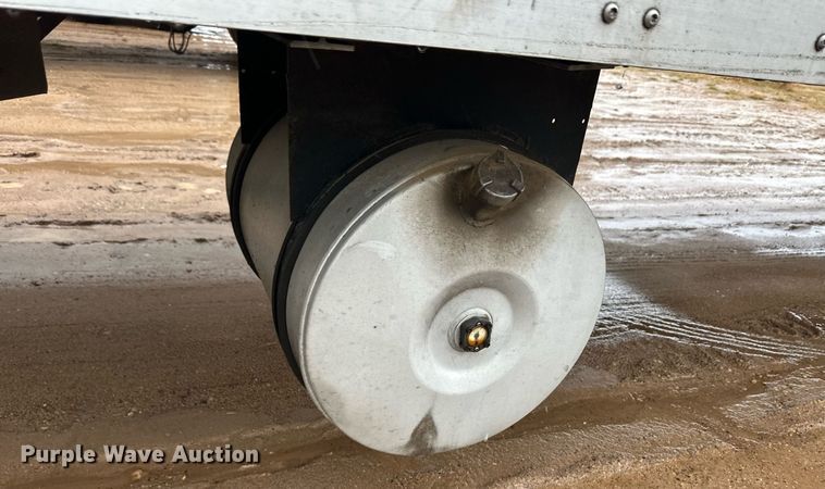 image for item ER8226 2013 Wabash Rfalhsa refrigerated van trailer