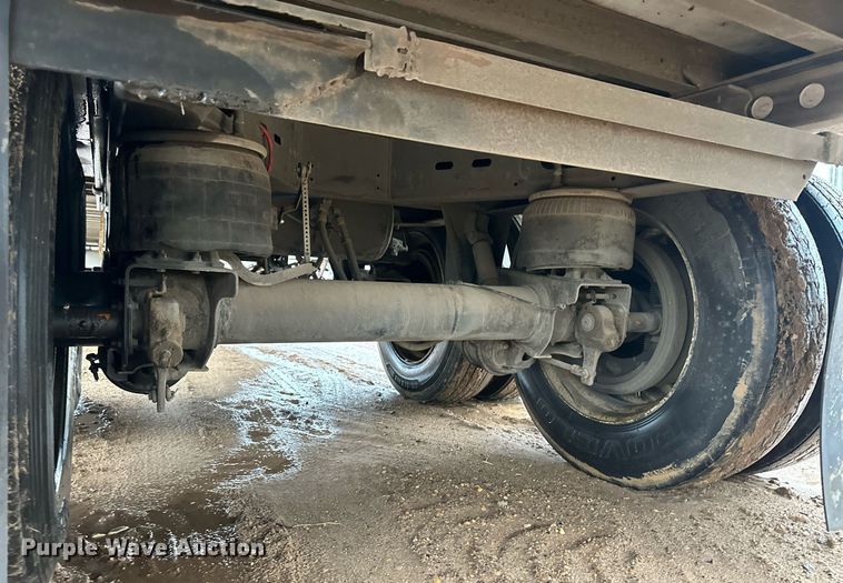 image for item ER8226 2013 Wabash Rfalhsa refrigerated van trailer