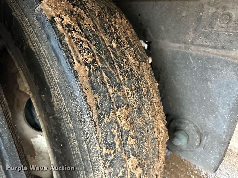 image for item ER8226 2013 Wabash Rfalhsa refrigerated van trailer