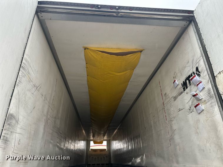 image for item ER8227 2012 Utility refrigerated van trailer