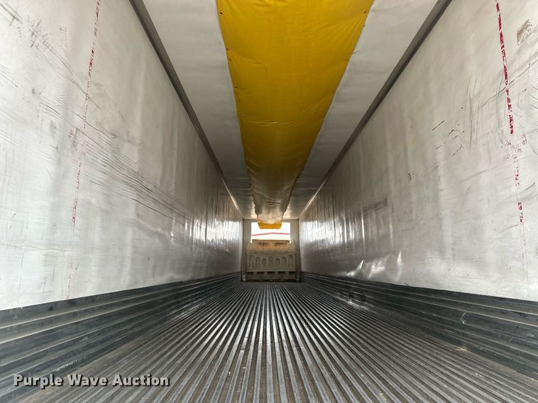 image for item ER8227 2012 Utility refrigerated van trailer