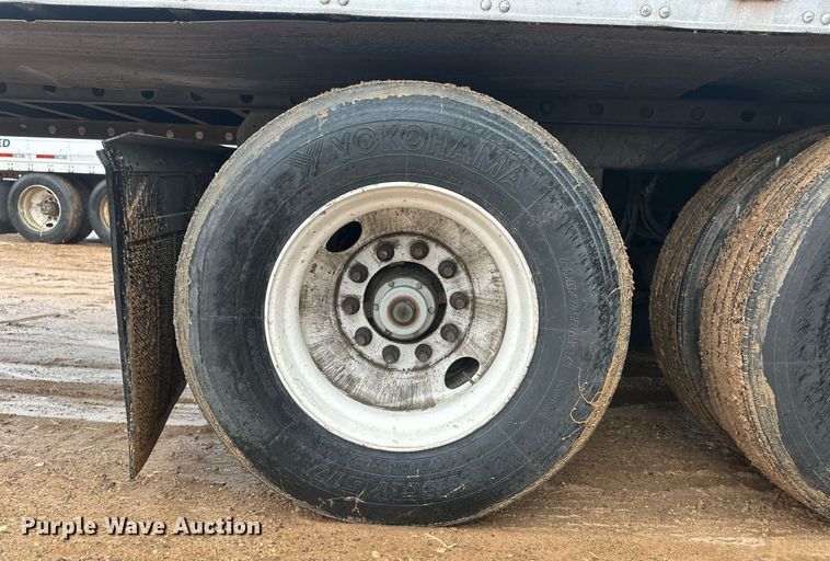 image for item ER8227 2012 Utility refrigerated van trailer