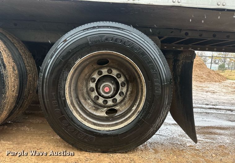 image for item ER8227 2012 Utility refrigerated van trailer