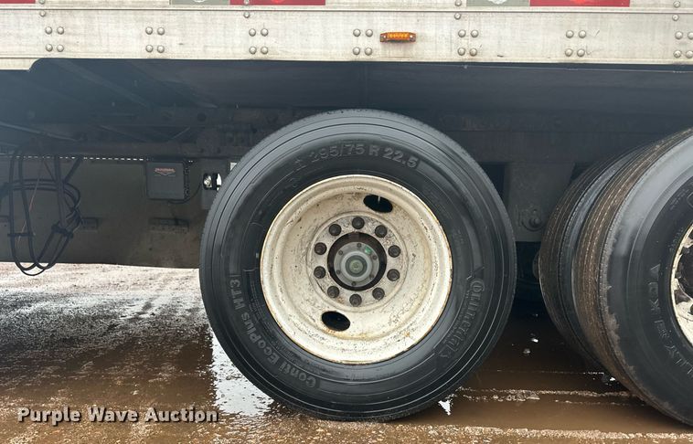 image for item ER8228 2012 Utility refrigerated van trailer