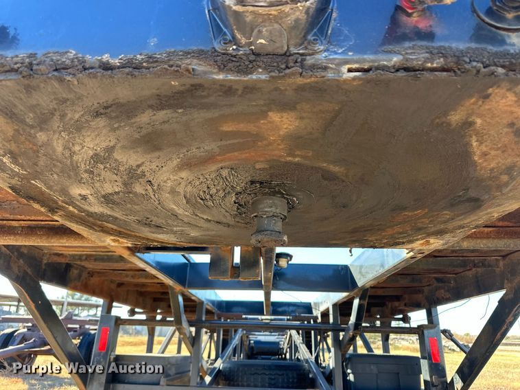 image for item ER8317 2007 Beatrice Motor Mart Easy Haul car carrier