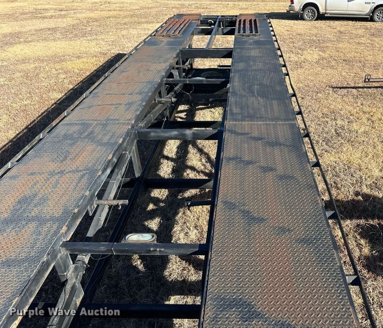 image for item ER8317 2007 Beatrice Motor Mart Easy Haul car carrier