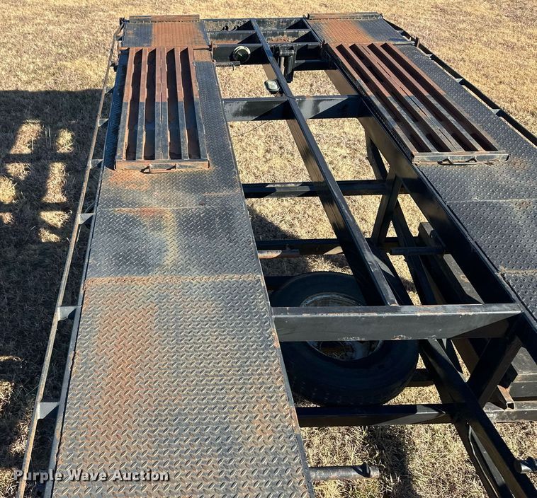 image for item ER8317 2007 Beatrice Motor Mart Easy Haul car carrier