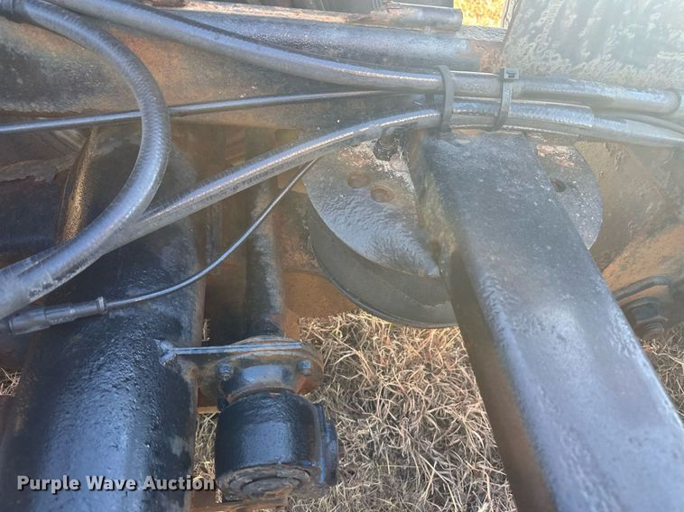 image for item ER8317 2007 Beatrice Motor Mart Easy Haul car carrier