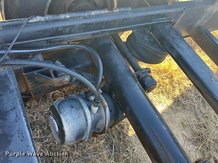 image for item ER8317 2007 Beatrice Motor Mart Easy Haul car carrier