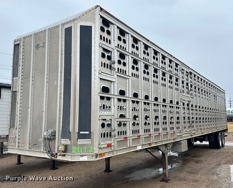 image for item ER8323 2012 Barrett livestock trailer