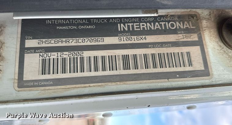 image for item MS9956 2003 International 9100i semi truck