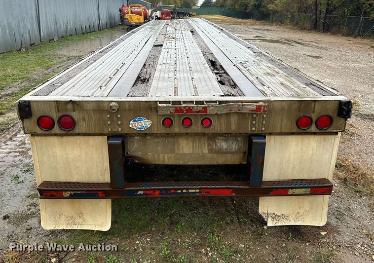 image for item MS9959 1998 Utility Trailer Mfg. FS2CHA flatbed trailer