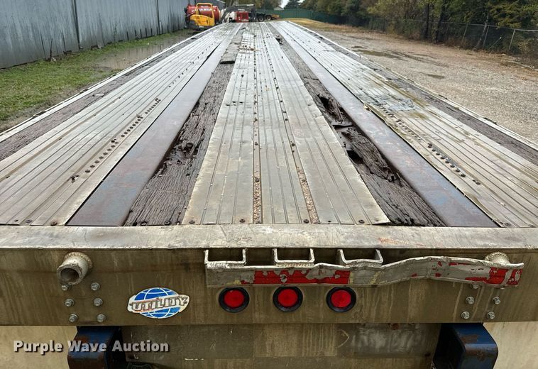 image for item MS9959 1998 Utility Trailer Mfg. FS2CHA flatbed trailer