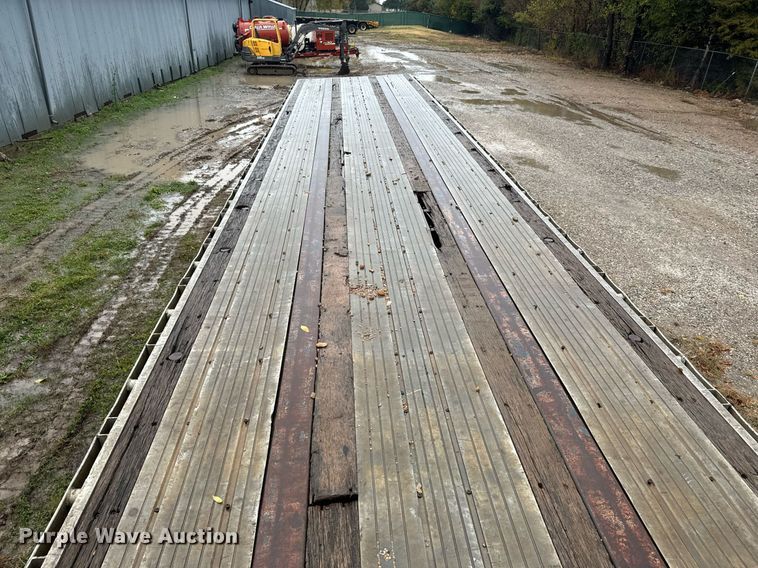 image for item MS9959 1998 Utility Trailer Mfg. FS2CHA flatbed trailer