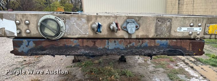 image for item MS9959 1998 Utility Trailer Mfg. FS2CHA flatbed trailer