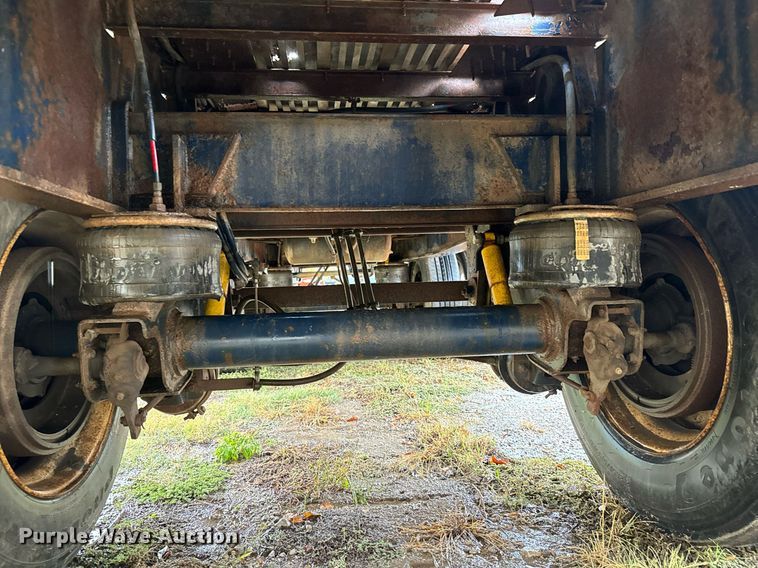 image for item MS9959 1998 Utility Trailer Mfg. FS2CHA flatbed trailer