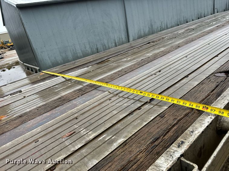 image for item MS9959 1998 Utility Trailer Mfg. FS2CHA flatbed trailer