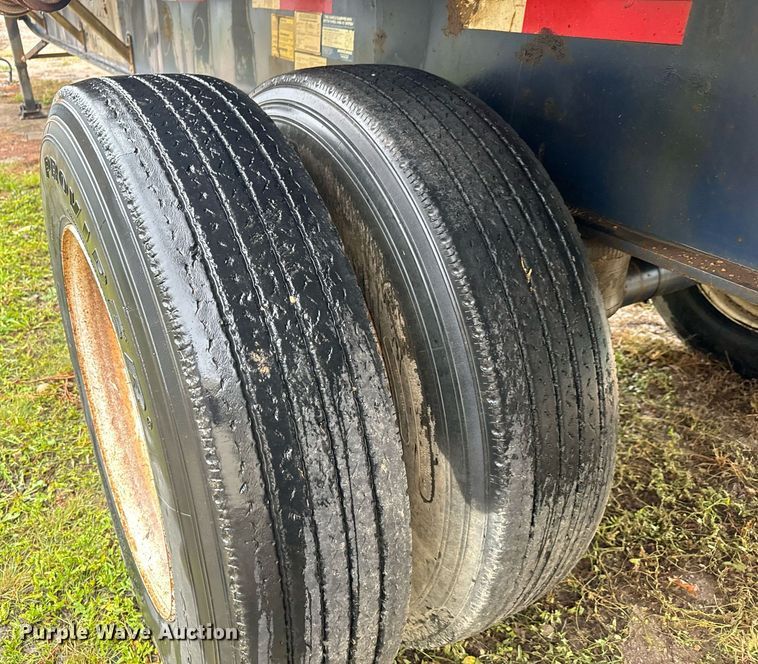 image for item MS9959 1998 Utility Trailer Mfg. FS2CHA flatbed trailer