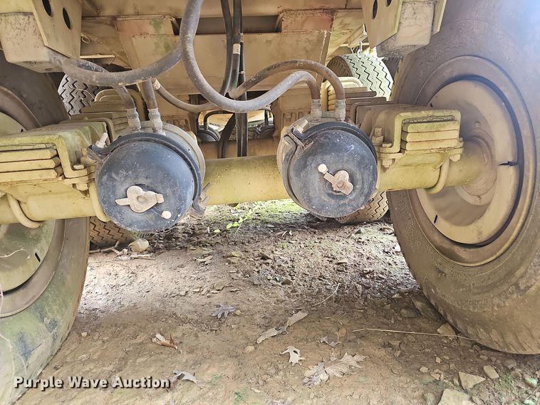 image for item OC9114 1979 Southwest Truck Body Co. M871 flatbed trailer