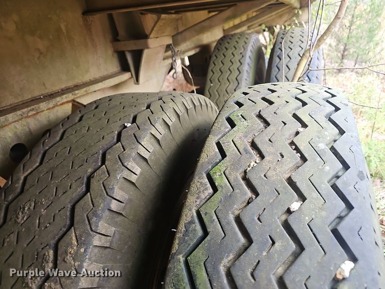 image for item OC9114 1979 Southwest Truck Body Co. M871 flatbed trailer