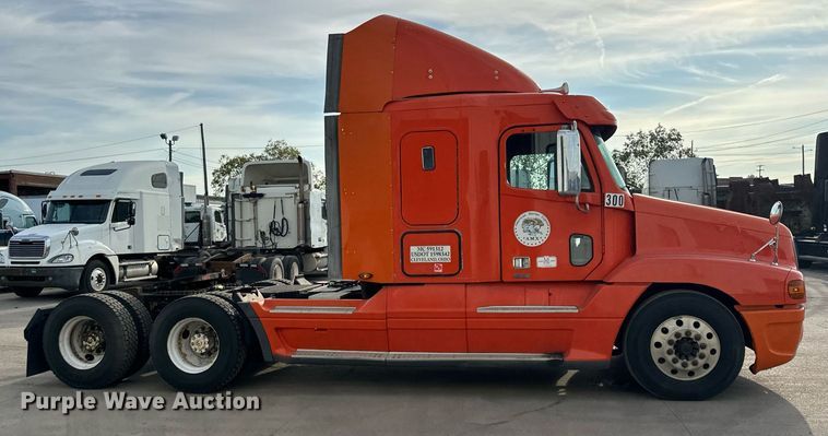 image for item OG9671 2009 Freightliner  Century Class semi truck