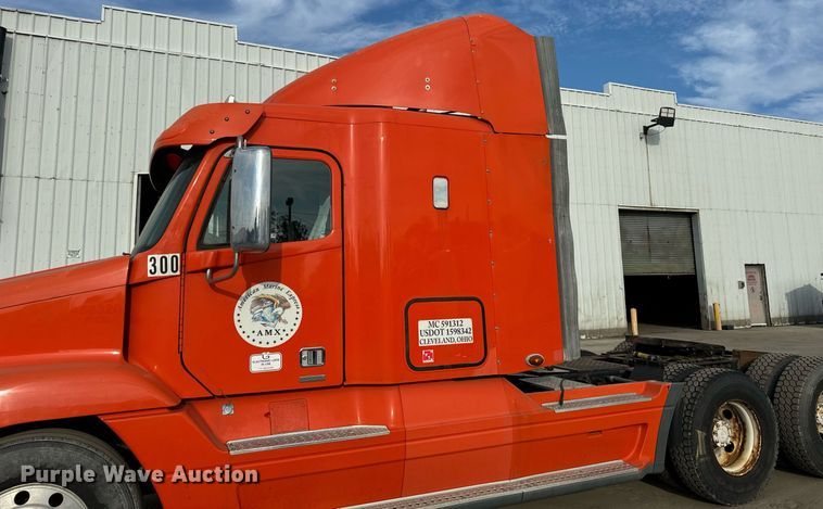 image for item OG9671 2009 Freightliner  Century Class semi truck